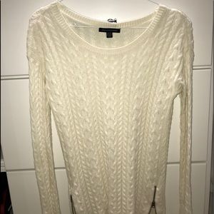long sleeve american eagle sweater